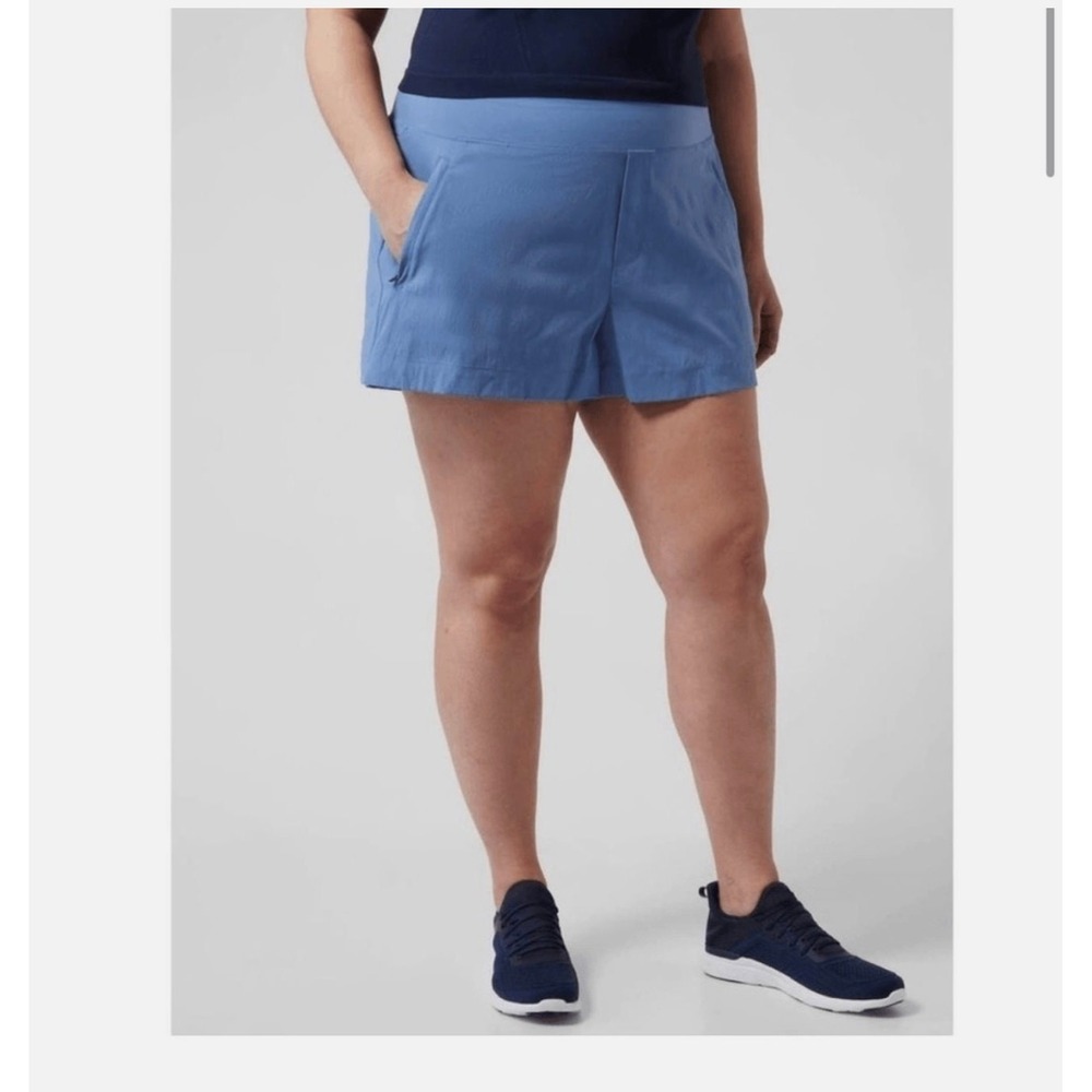 Athleta Trekkie North Shorts‎ Siz 14 Blue Outdoor Travel Hiking Athleisure Gym